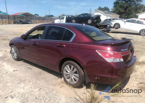 2011 Honda Accord 2.4 Ex-L from USA, damaged, VIN 1HGCP2F82BA098898